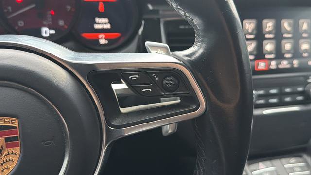 Used 2018 Porsche Macan GTS image 11