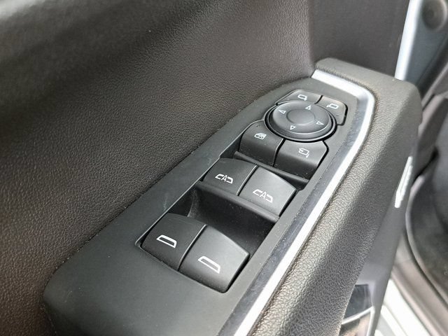 Used 2023 Chevrolet Silverado 1500 LTZ AWD/4WD image 24