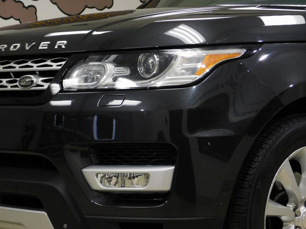 Used 2014 Land Rover Range Rover Sport HSE image 16