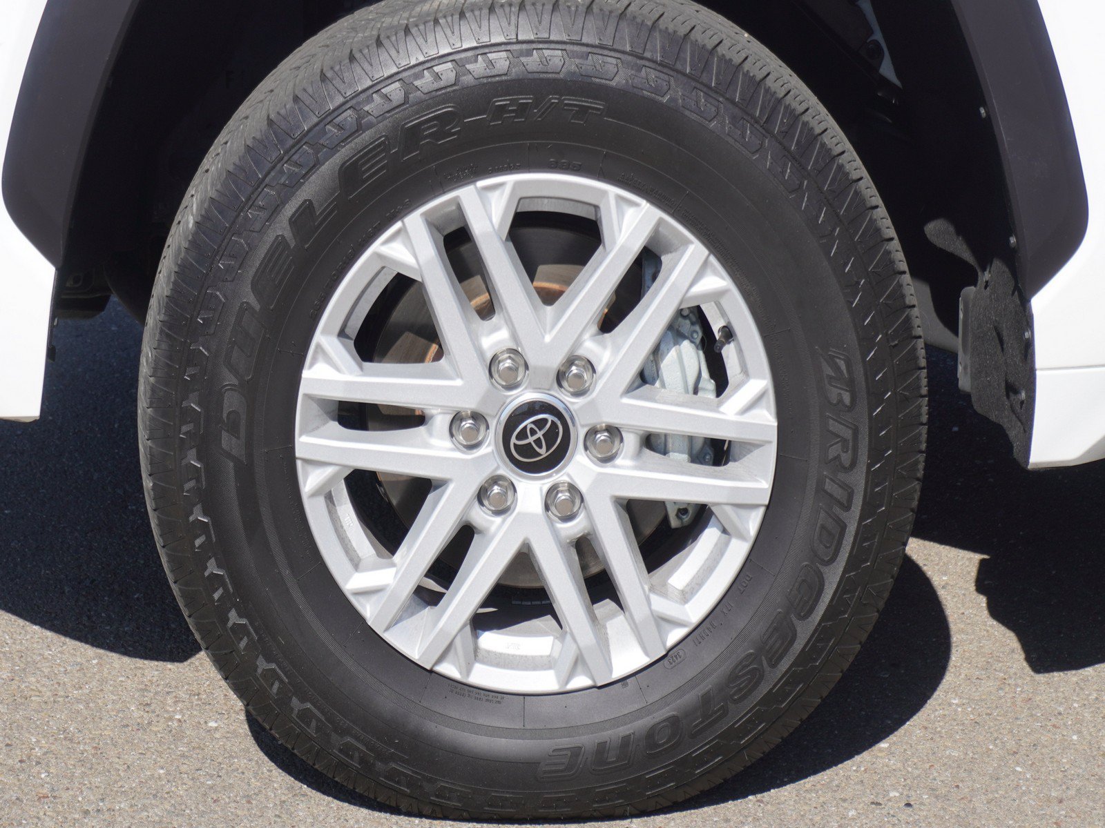 Used 2024 Toyota Tundra SR5 w/ SR5 Convenience Package AWD/4WD image 7