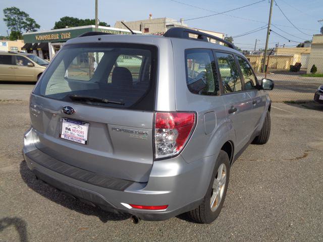 Used 2012 Subaru Forester 2.5X w/ Alloy Wheel Pkg AWD/4WD image 25