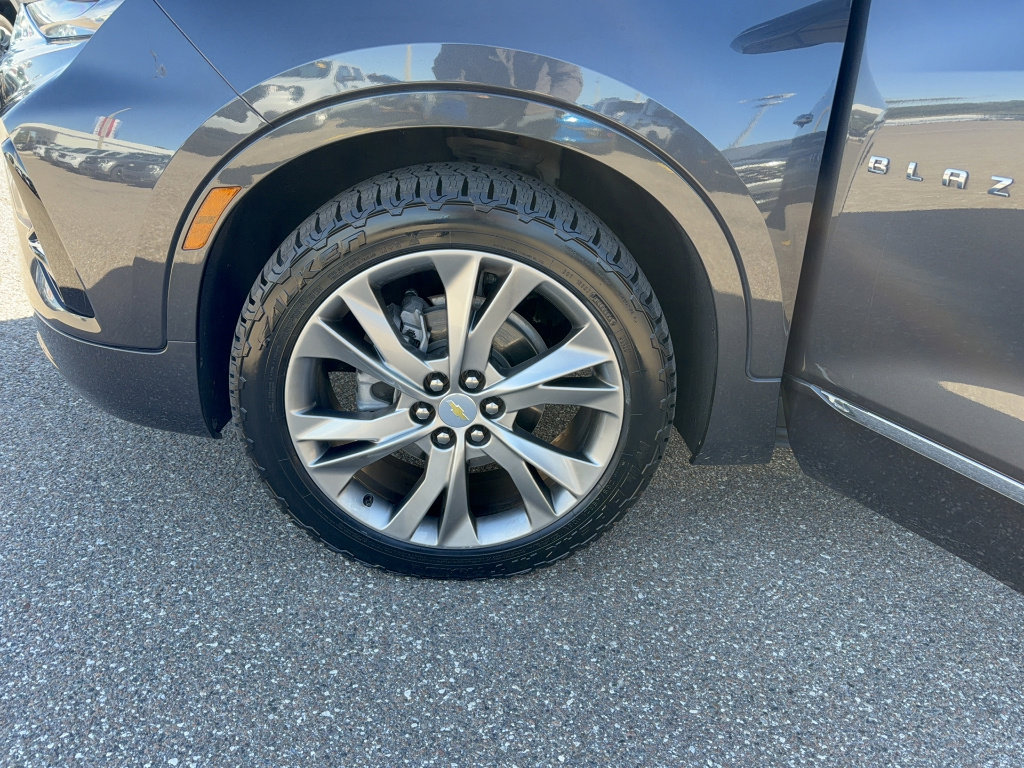 Used 2022 Chevrolet Blazer Premier w/ Enhanced Convenience Package FWD image 37