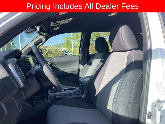 Used 2023 Toyota Tacoma TRD Off-Road w/ Technology Package AWD/4WD image 20