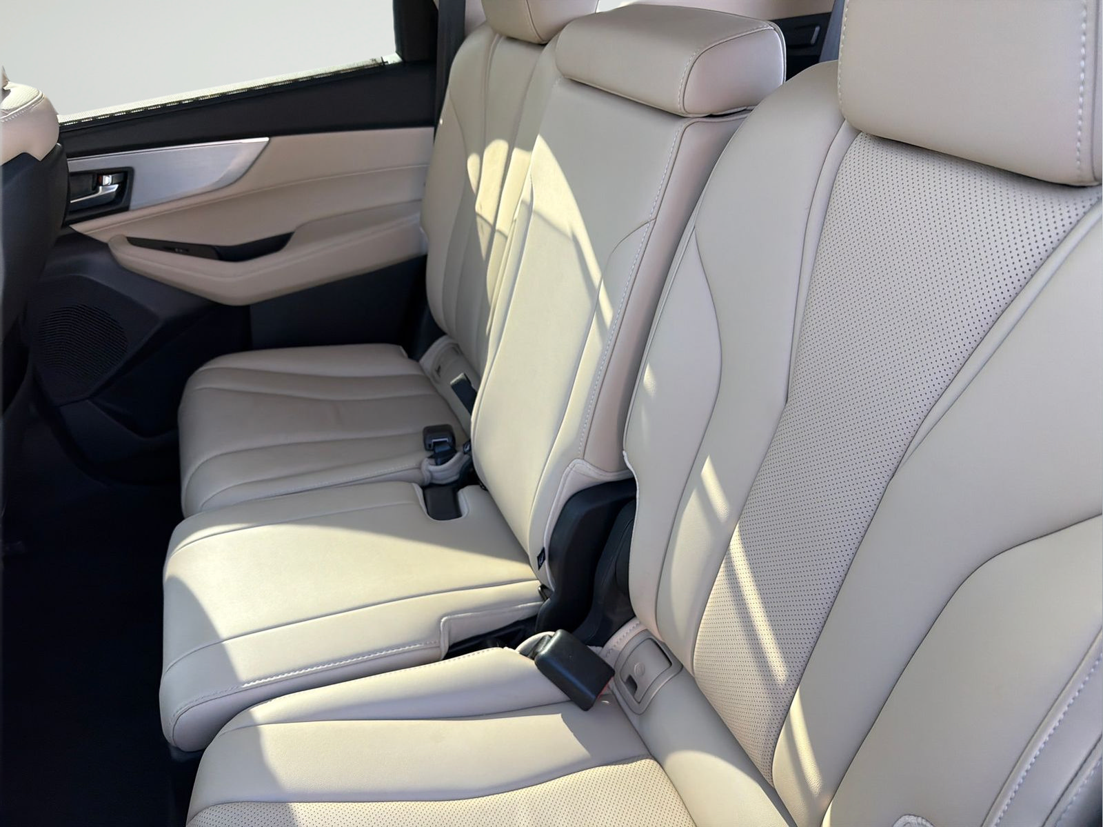 Used 2022 Acura MDX FWD w/ Technology Package image 34