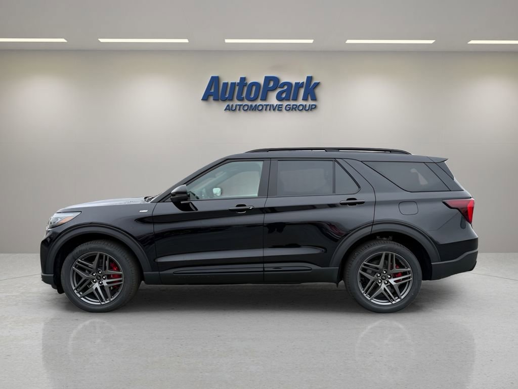 New 2026 Ford Explorer ST-Line w/ ST-Line Street Pack image 4