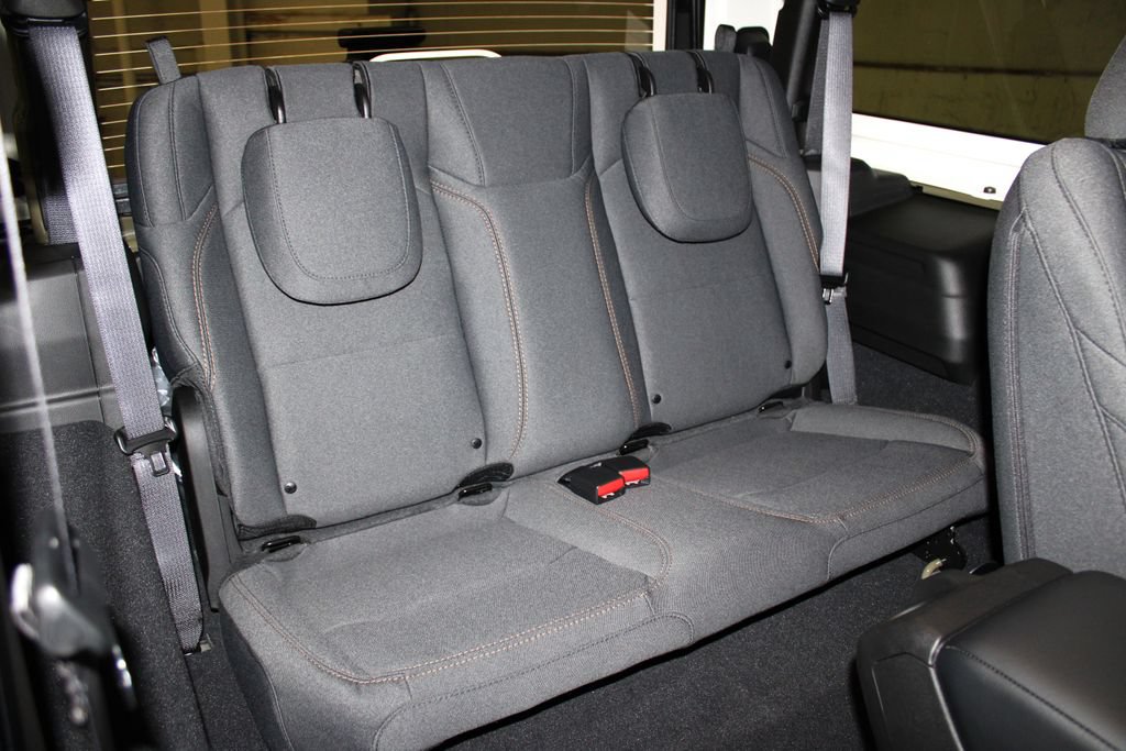 New 2026 Jeep Wrangler Sport AWD/4WD image 25