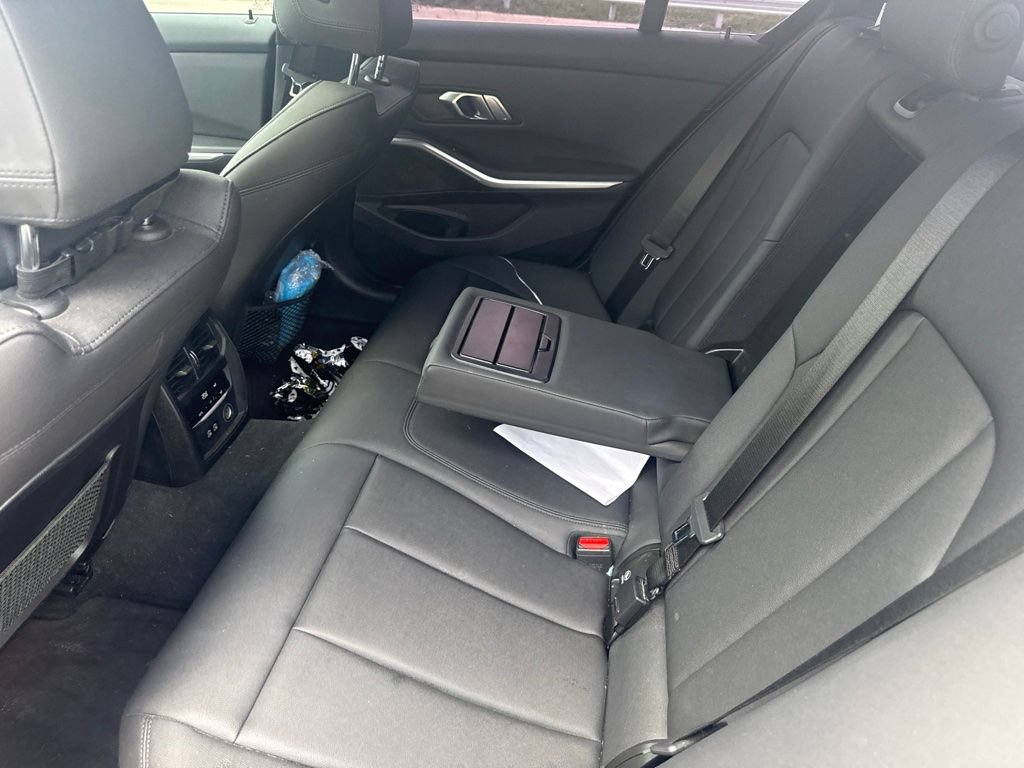 Used 2020 BMW 330i Sedan w/ Convenience Package RWD image 14