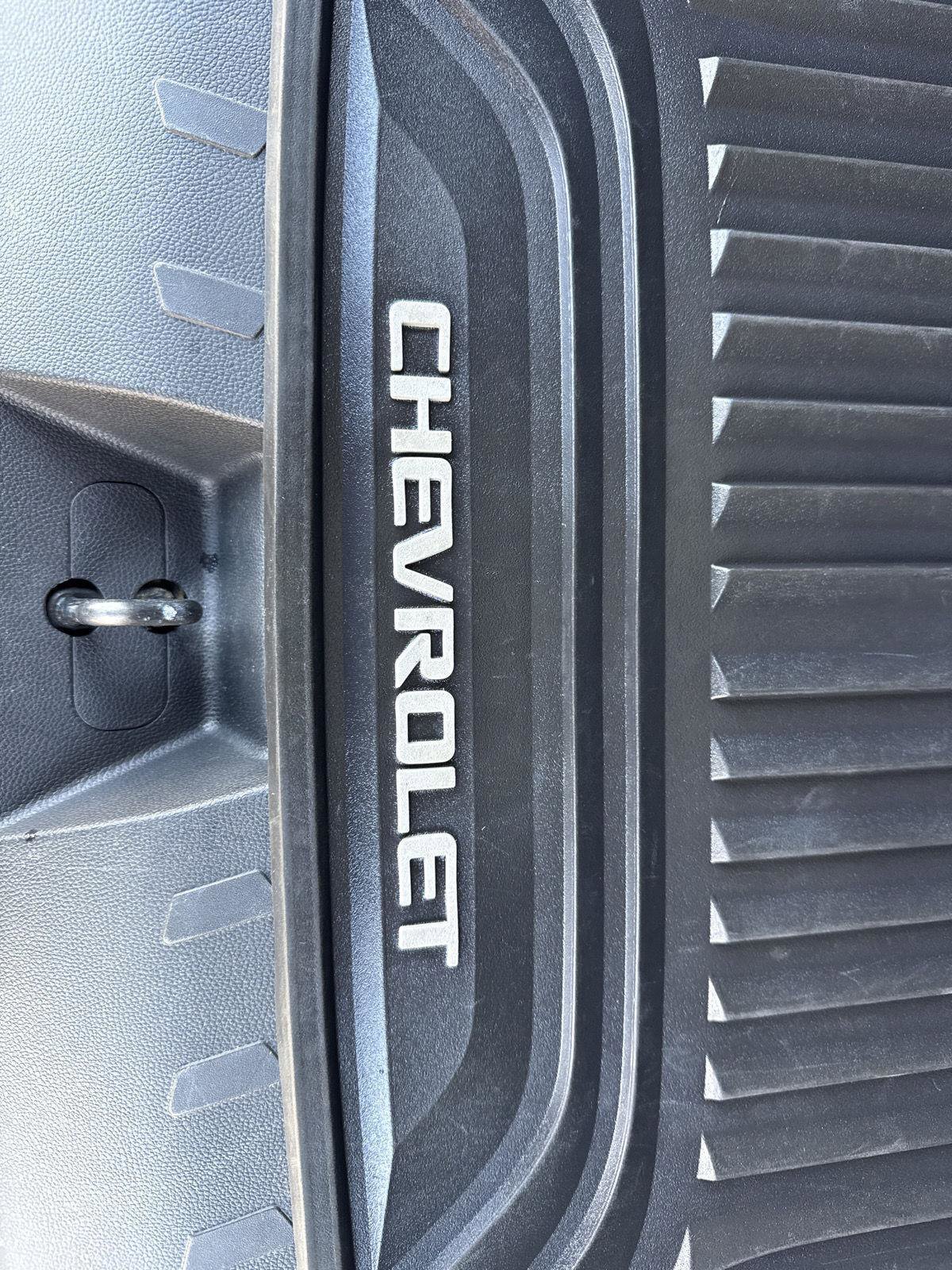 Used 2019 Chevrolet Traverse LT w/ LT Premium Package image 16