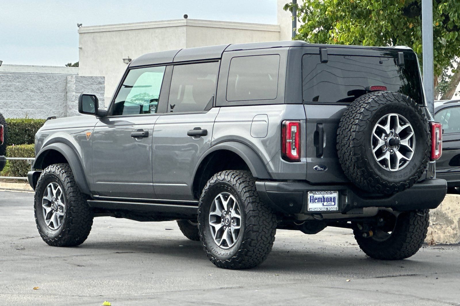 Used 2025 Ford Bronco Badlands AWD/4WD image 6