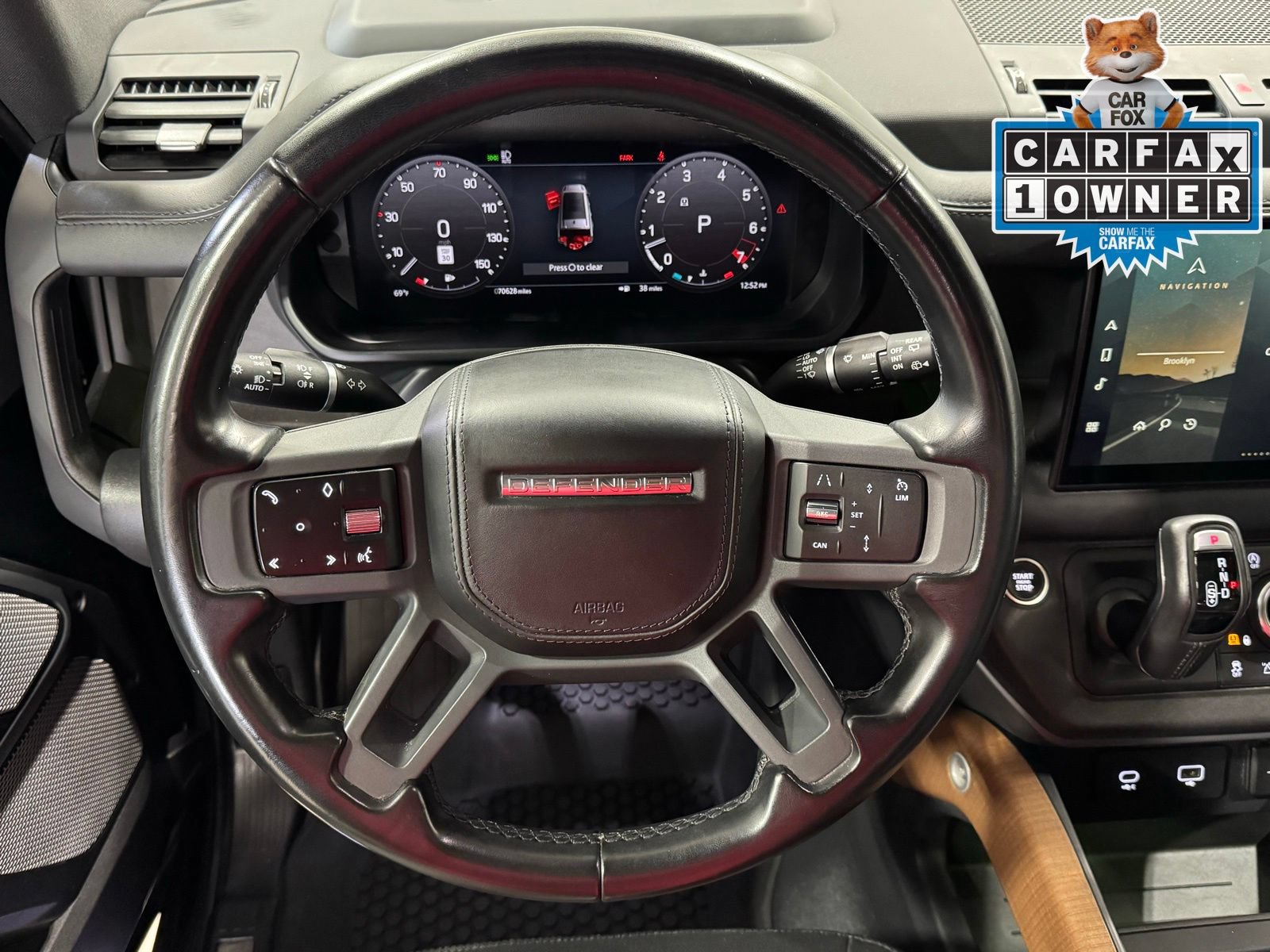 Used 2023 Land Rover Defender 130 X-Dynamic SE AWD/4WD image 20