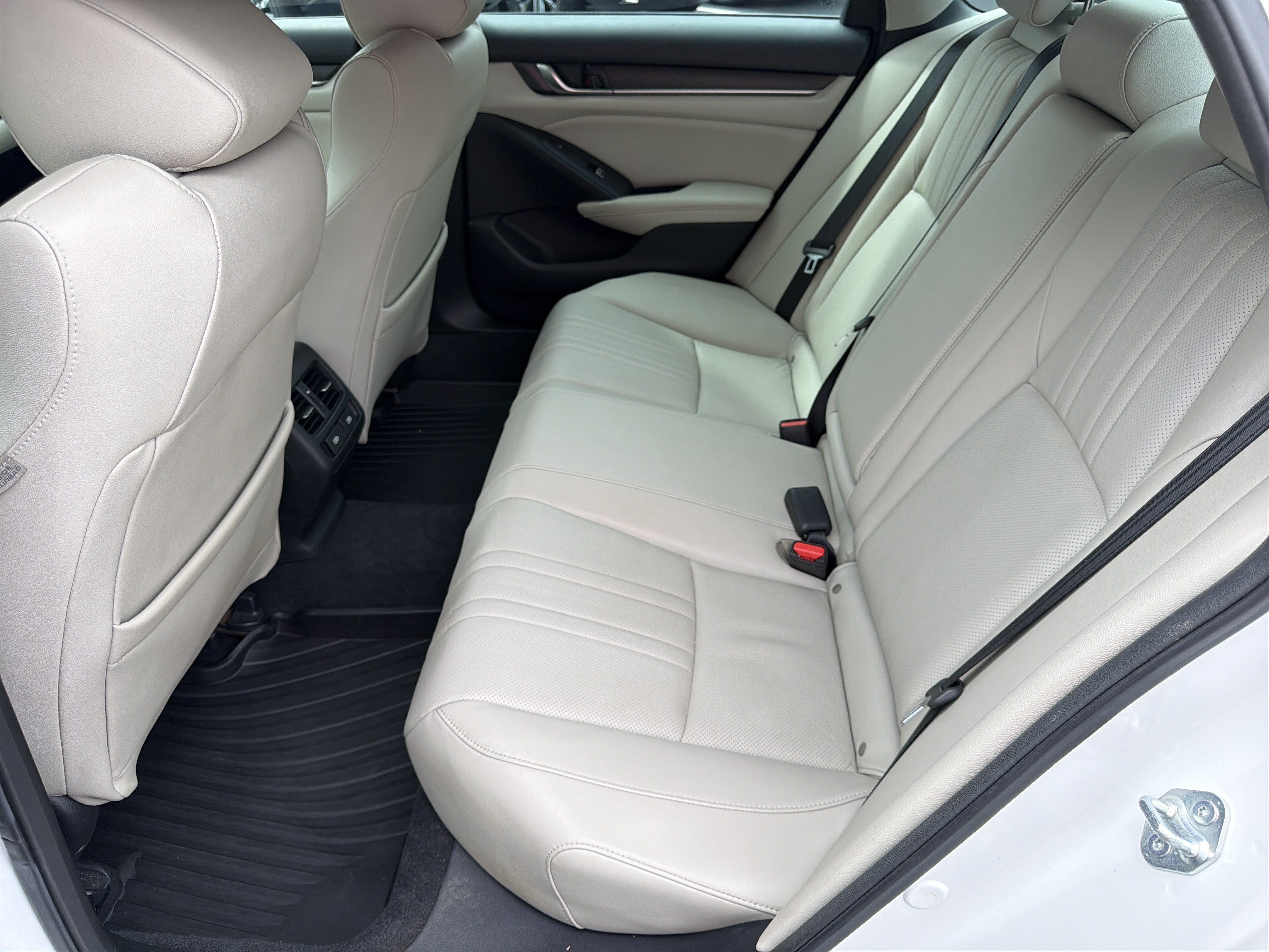 Used 2022 Honda Accord Touring image 20