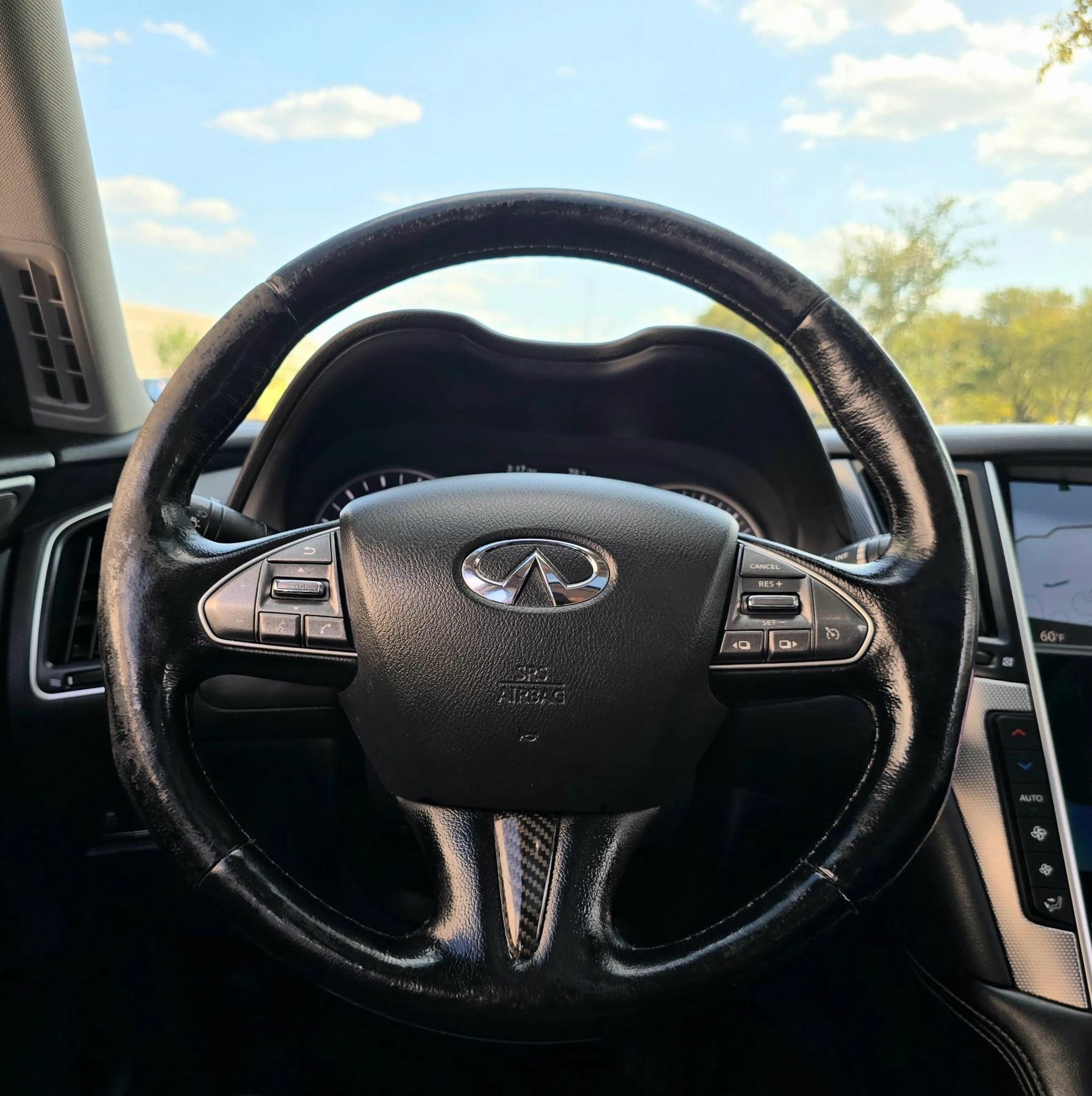 Used 2015 INFINITI Q50 Premium w/ Navigation Package AWD/4WD image 24