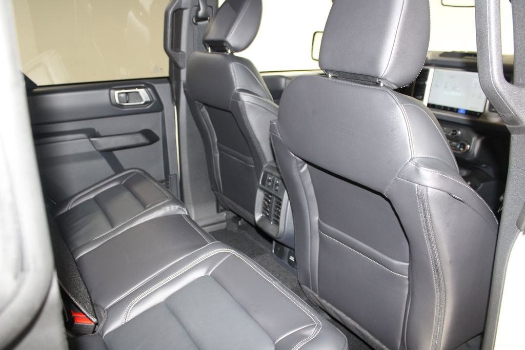 New 2025 Ford Bronco Outer Banks image 32