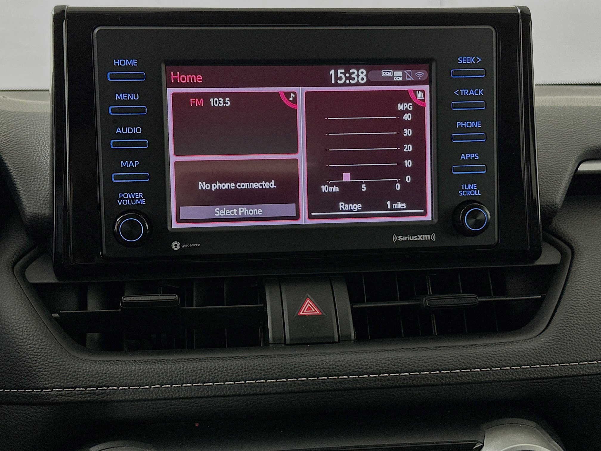 Used 2021 Toyota RAV4 XLE w/ Convenience Package FWD image 24