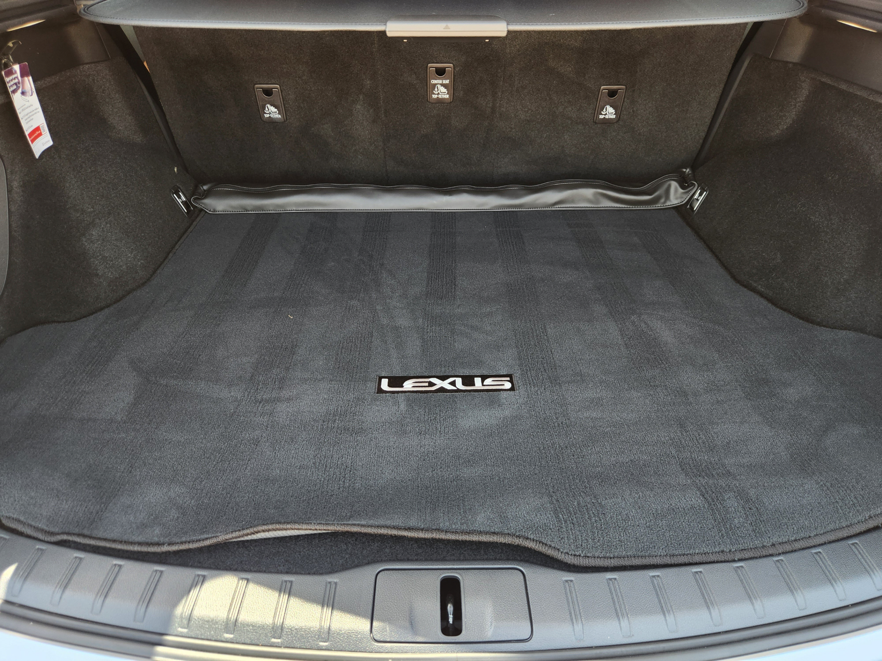 Used 2025 Lexus RX 350 Premium w/ Accessory Package (Z1) FWD image 28