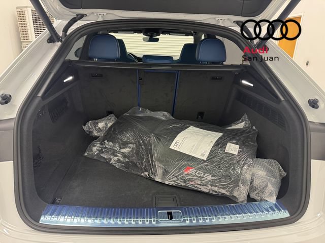 New 2026 Audi SQ8 Prestige AWD/4WD image 13