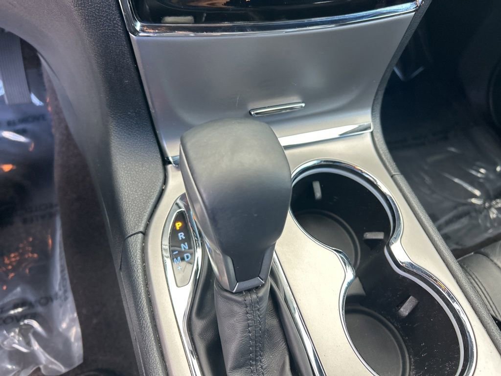 Used 2019 Jeep Grand Cherokee Limited image 13