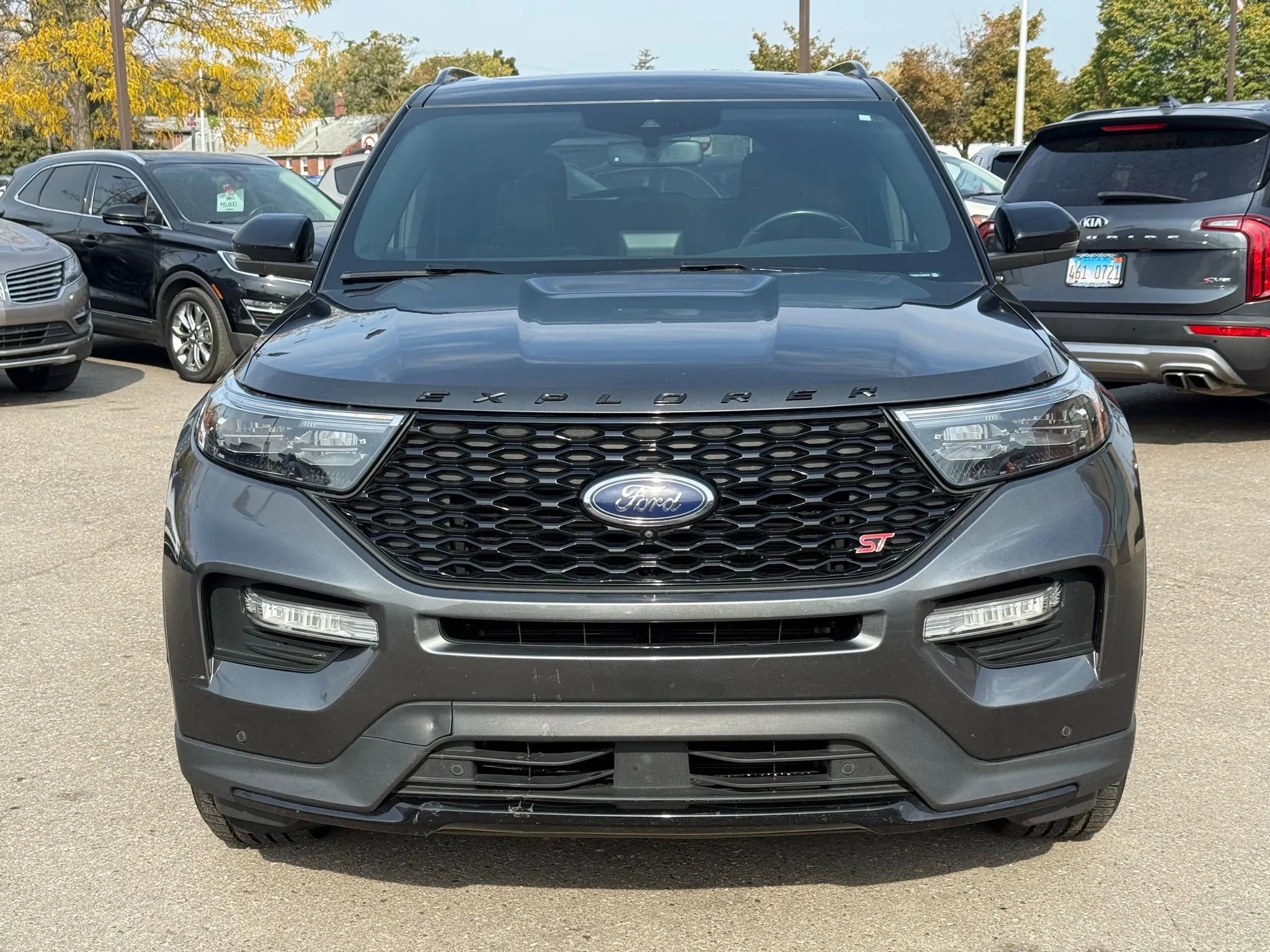 Used 2020 Ford Explorer ST w/ Premium Technology Package image 2