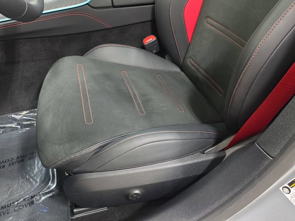 Used 2025 Mercedes-Benz E 53 AMG e 4MATIC Sedan image 29