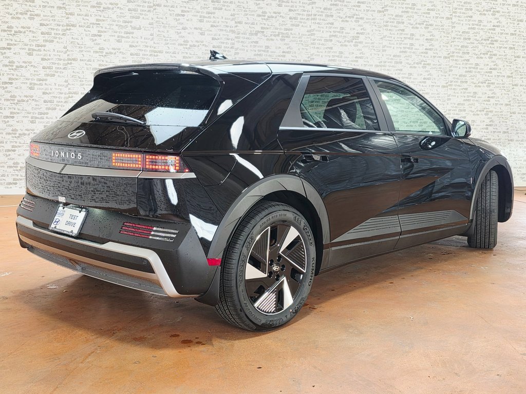 New 2026 Hyundai Ioniq 5 SEL image 8