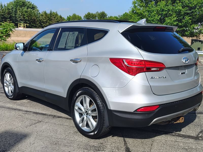 Used 2015 Hyundai Santa Fe Sport 2.0T w/ Option Group 05 AWD/4WD image 10