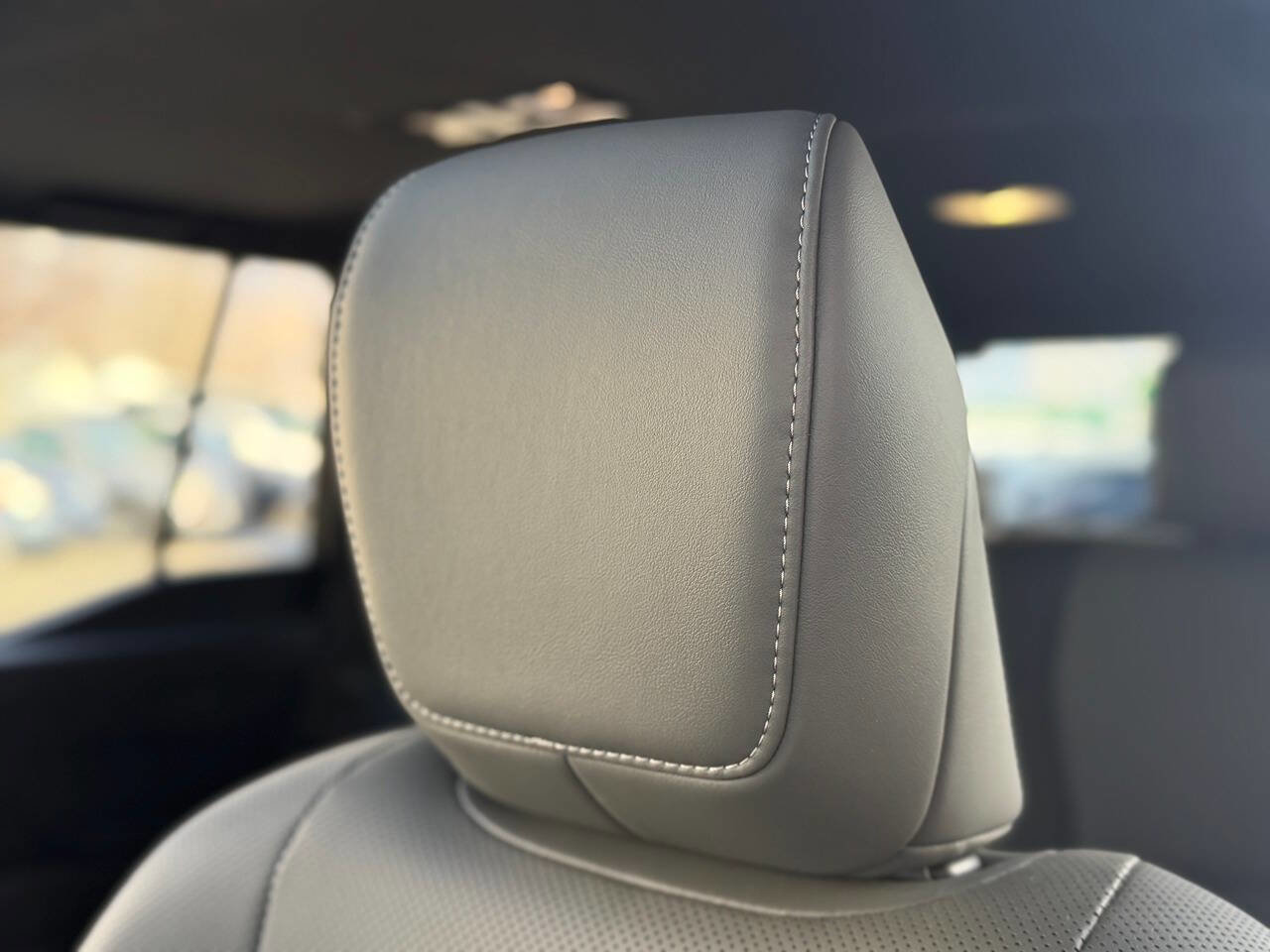 Used 2024 Lexus GX 550 w/ Accessory Package (Z1) image 15