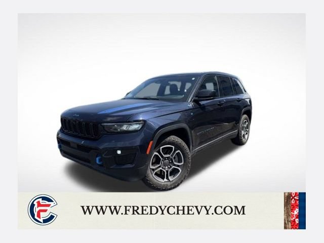 Used 2024 Jeep Grand Cherokee Trailhawk AWD/4WD image 1