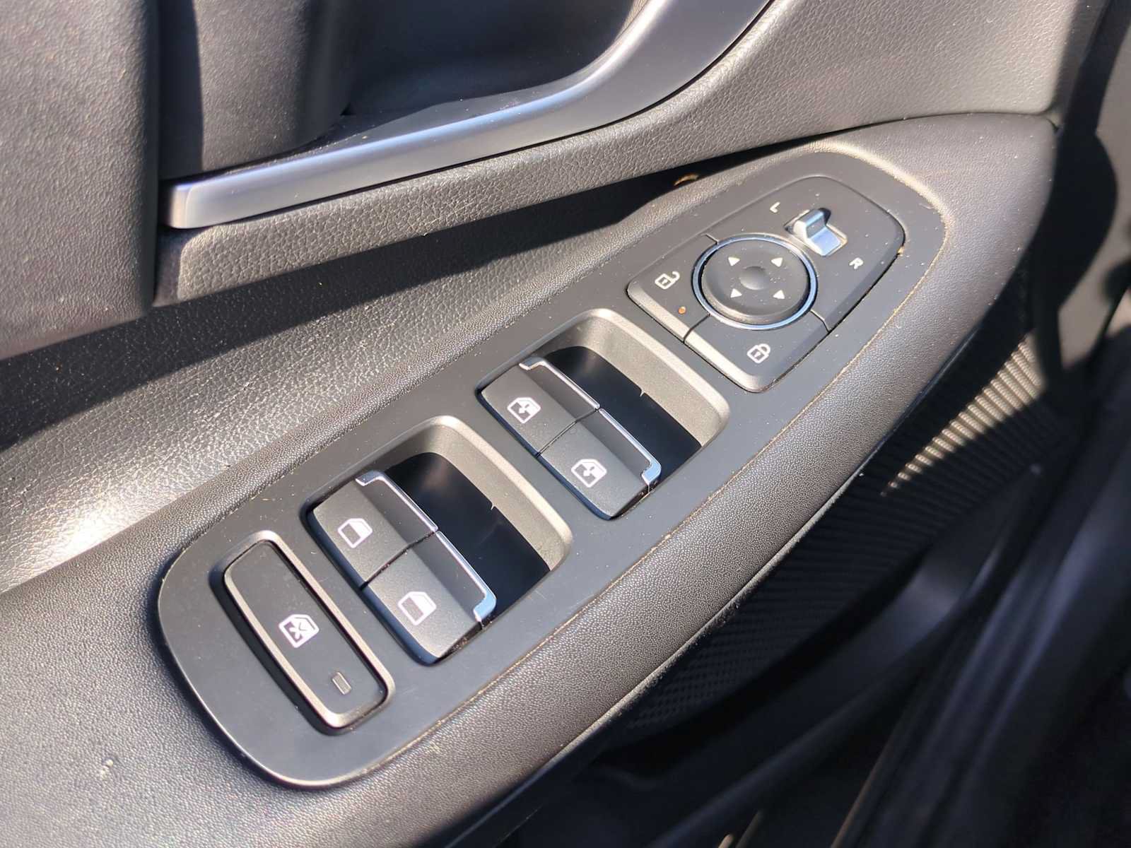 Used 2024 Hyundai Sonata SEL FWD image 22