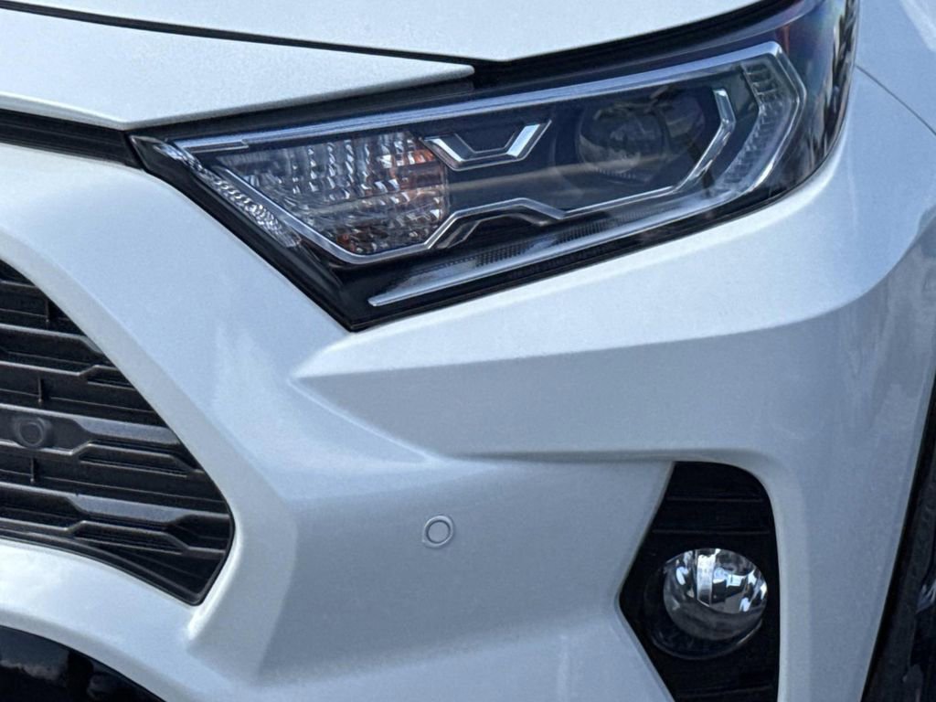 Used 2021 Toyota RAV4 XSE image 10