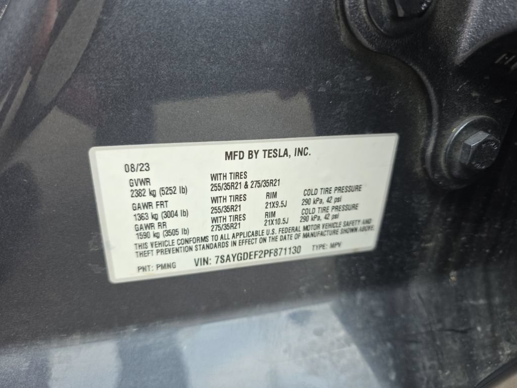 Used 2023 Tesla Model Y Performance AWD/4WD image 23