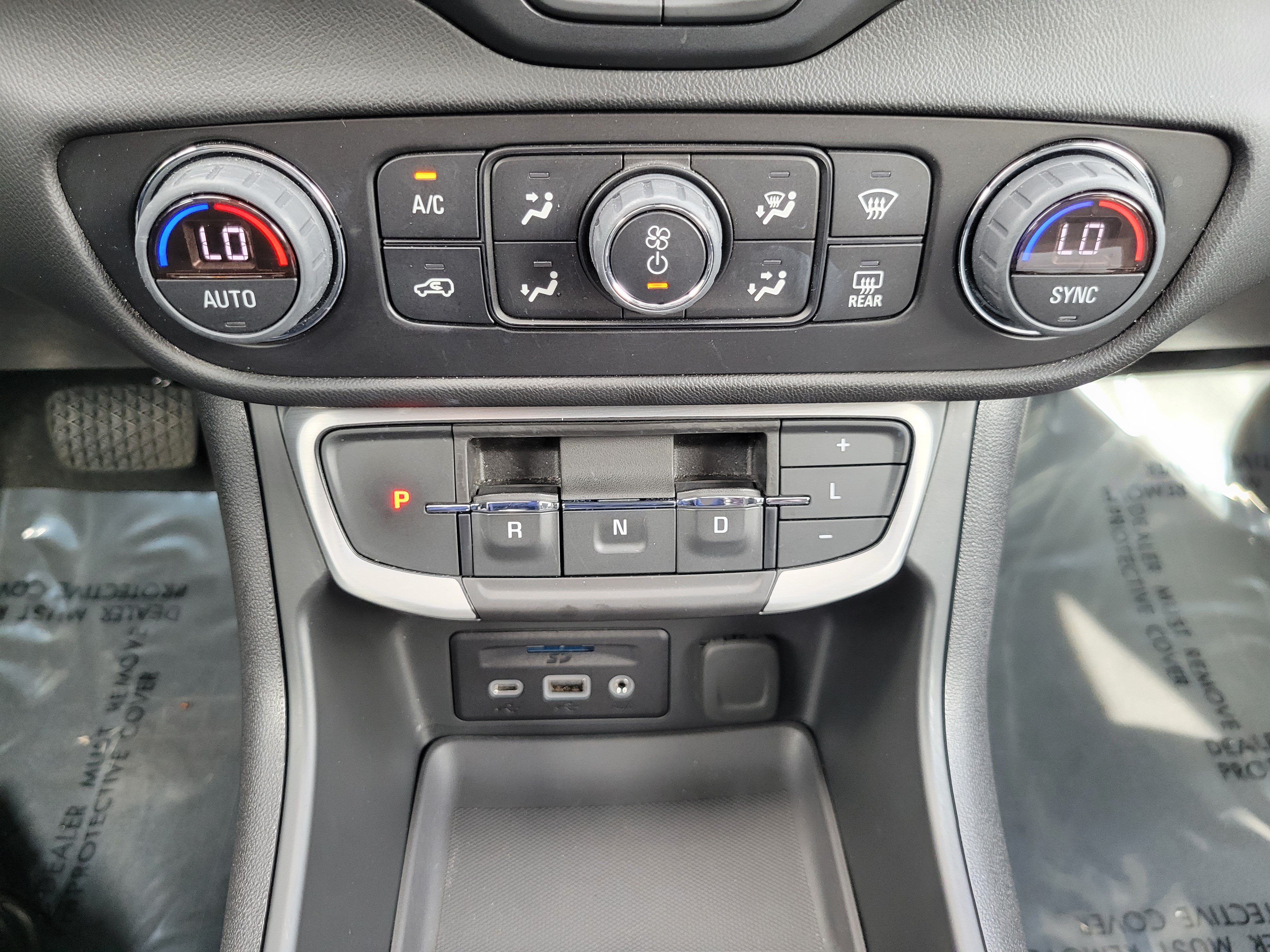 Used 2023 GMC Terrain SLT w/ Tech Package FWD image 23