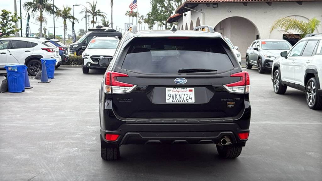 Certified 2025 Subaru Forester Wilderness AWD/4WD image 5
