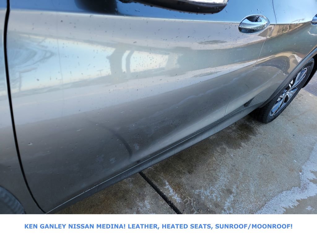 Used 2018 INFINITI QX30 Premium w/ Cargo Package image 11