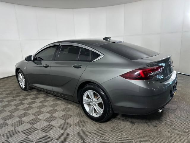 Used 2018 Buick Regal Preferred image 5