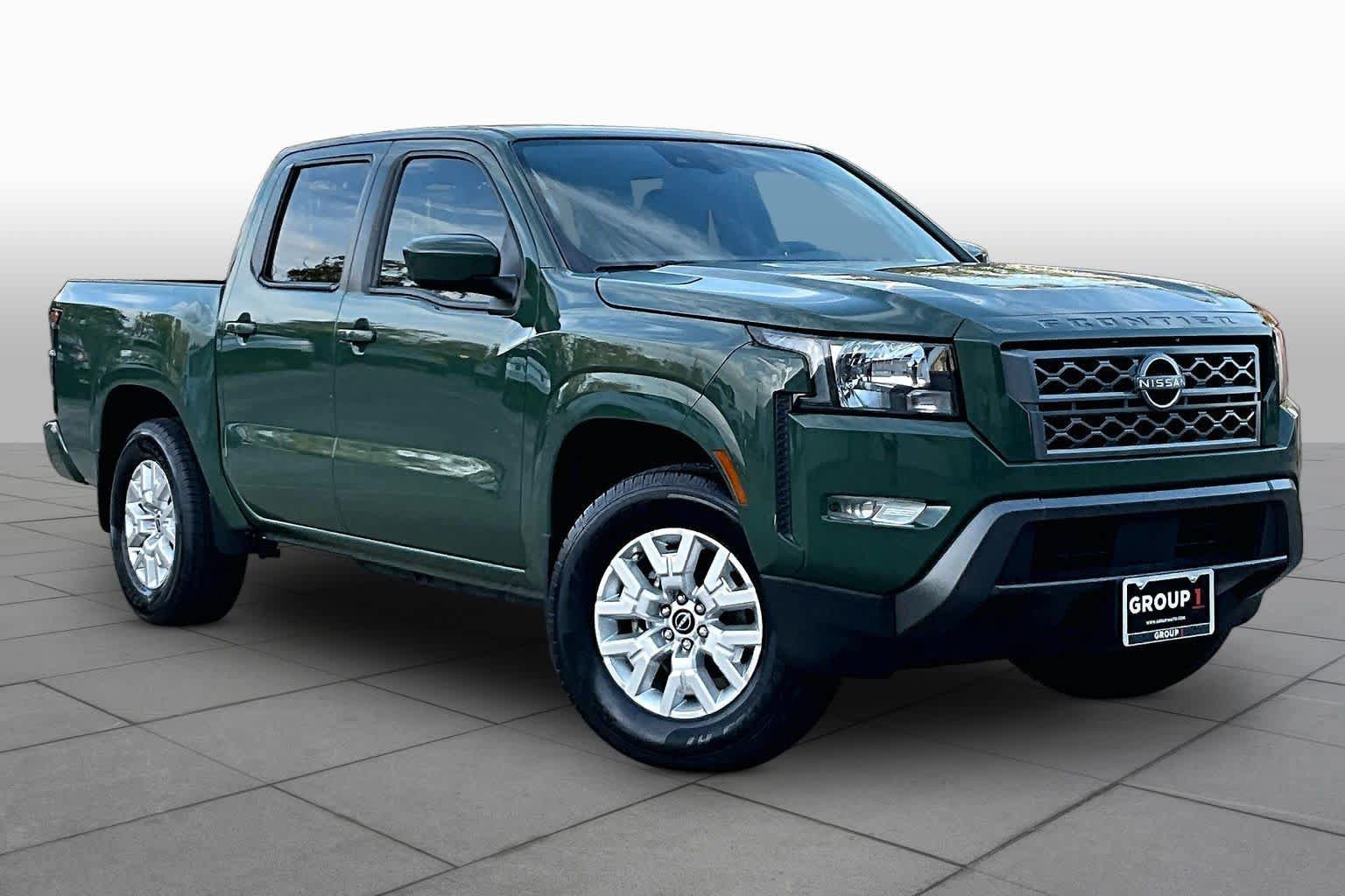 Certified 2023 Nissan Frontier SV w/ SV Convenience Package RWD image 3