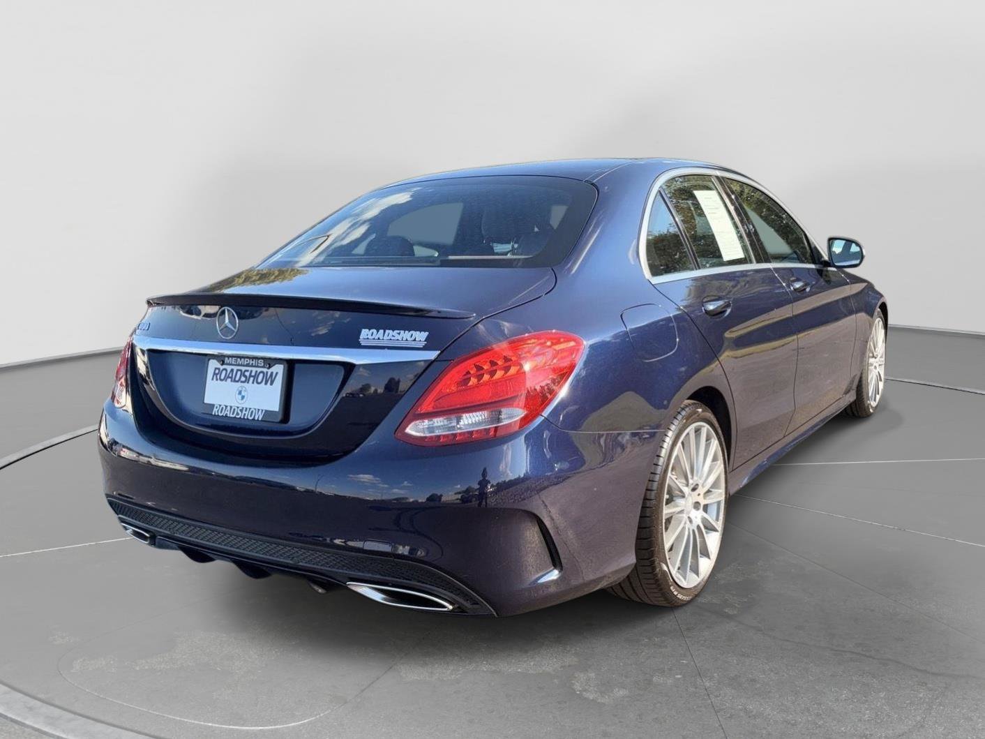Used 2015 Mercedes-Benz C 300 Sedan image 5