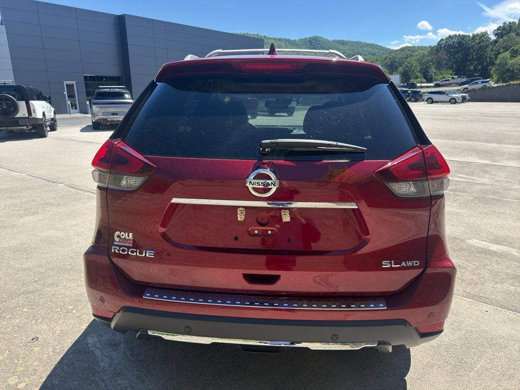 Used 2020 Nissan Rogue SL w/ Premium Package AWD/4WD image 7