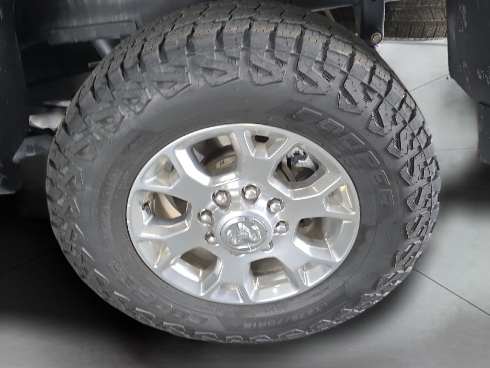 Used 2024 RAM 2500 Laramie w/ Safety Group AWD/4WD image 25