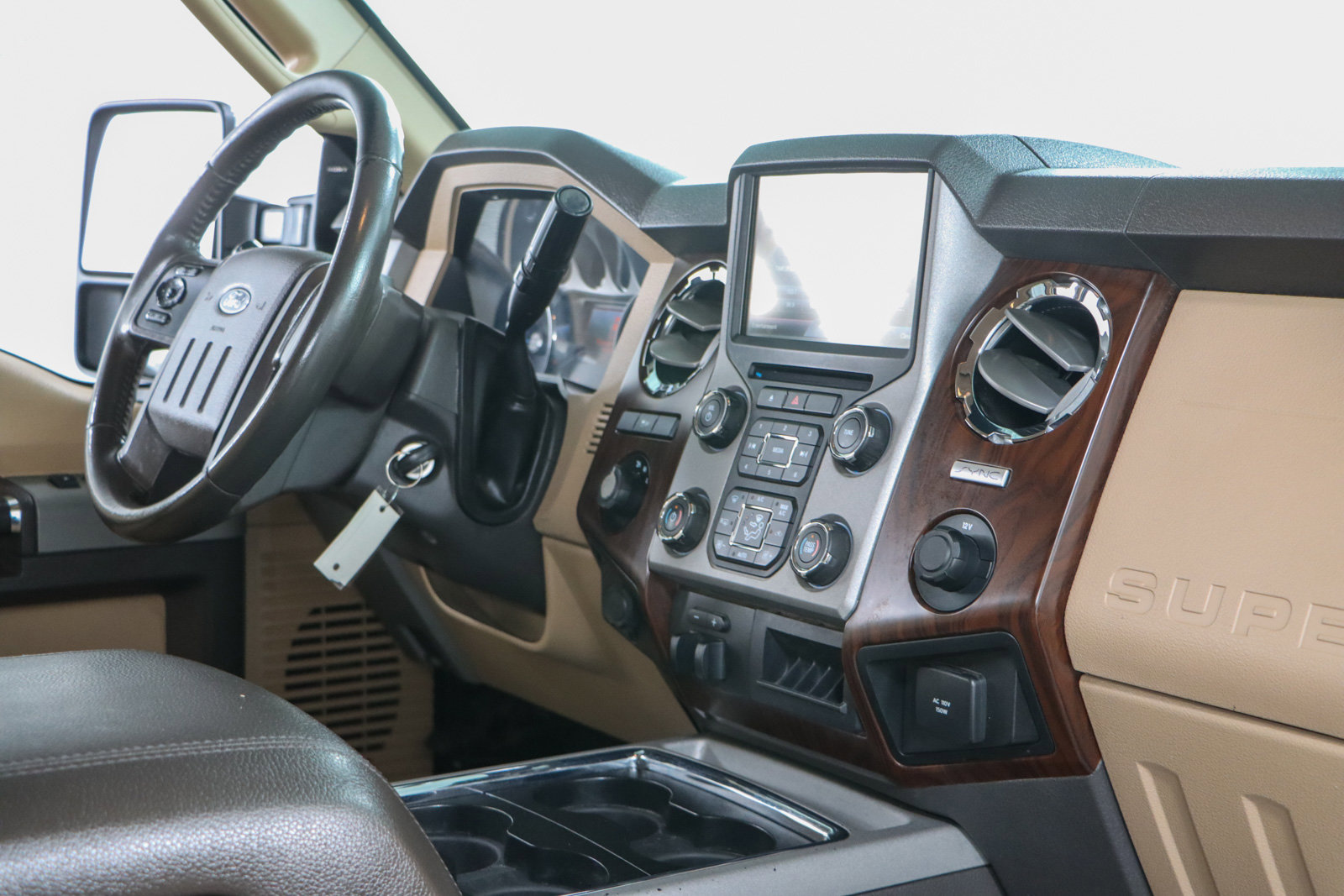 Used 2015 Ford F250 Lariat w/ Chrome Package image 27