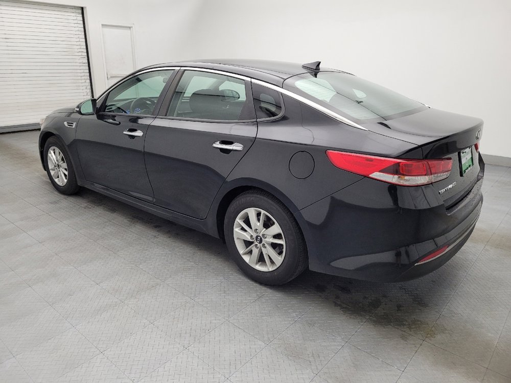 Used 2016 Kia Optima LX image 3