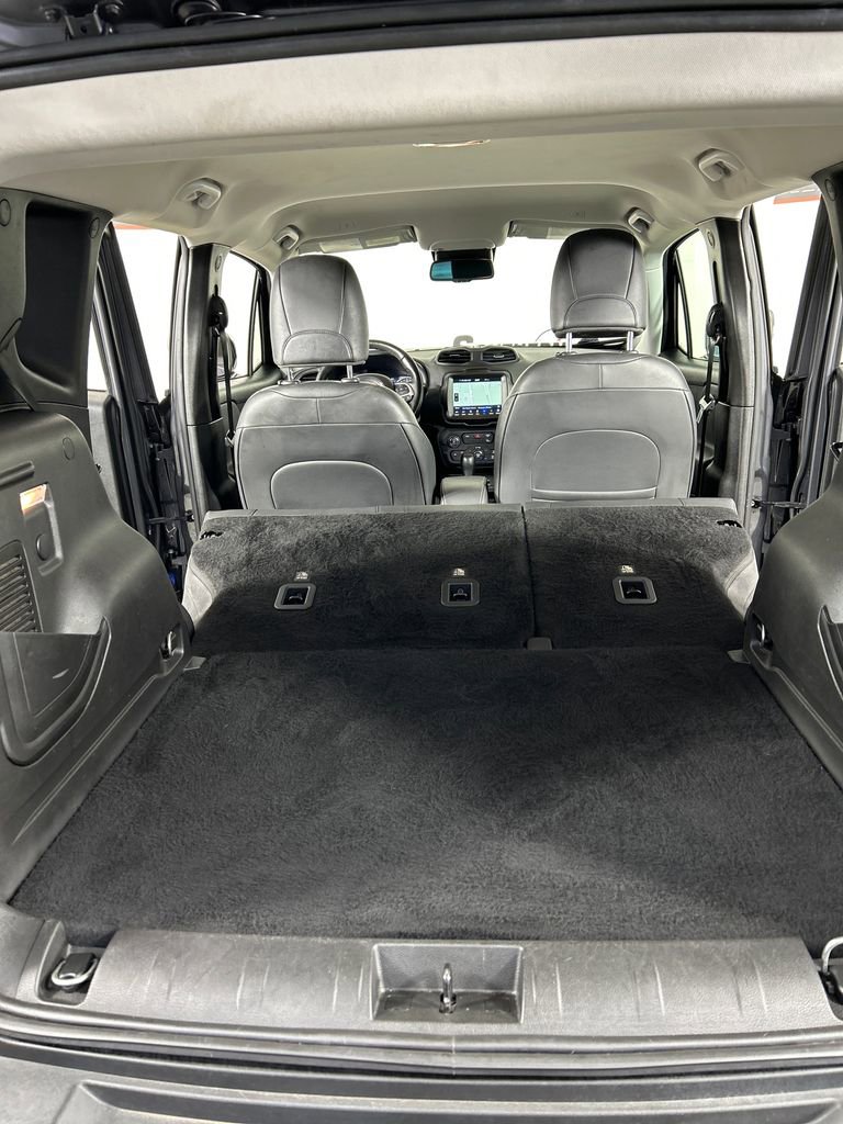 Used 2023 Jeep Renegade Limited AWD/4WD image 20