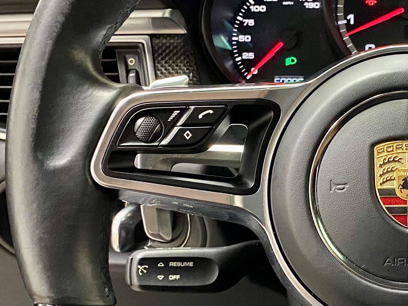 Used 2015 Porsche Macan Turbo AWD/4WD image 28