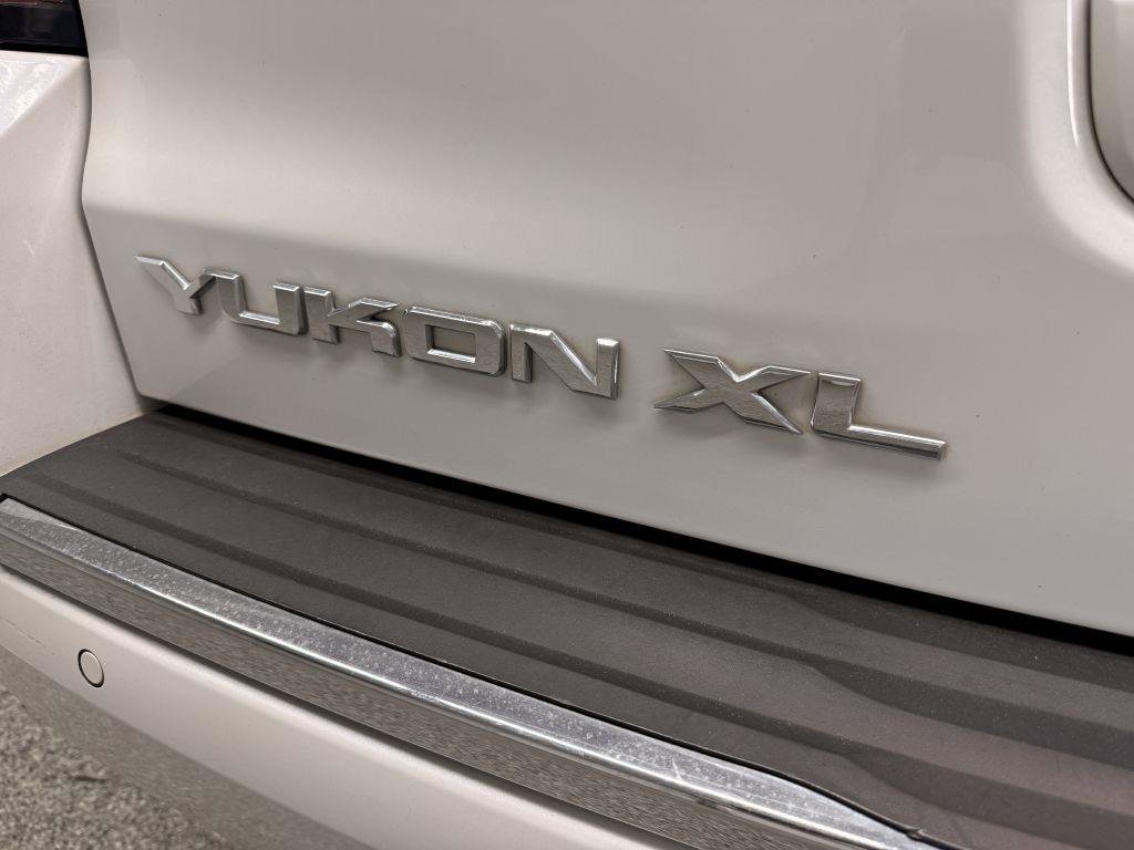 Used 2019 GMC Yukon XL Denali w/ Denali Ultimate Package image 8