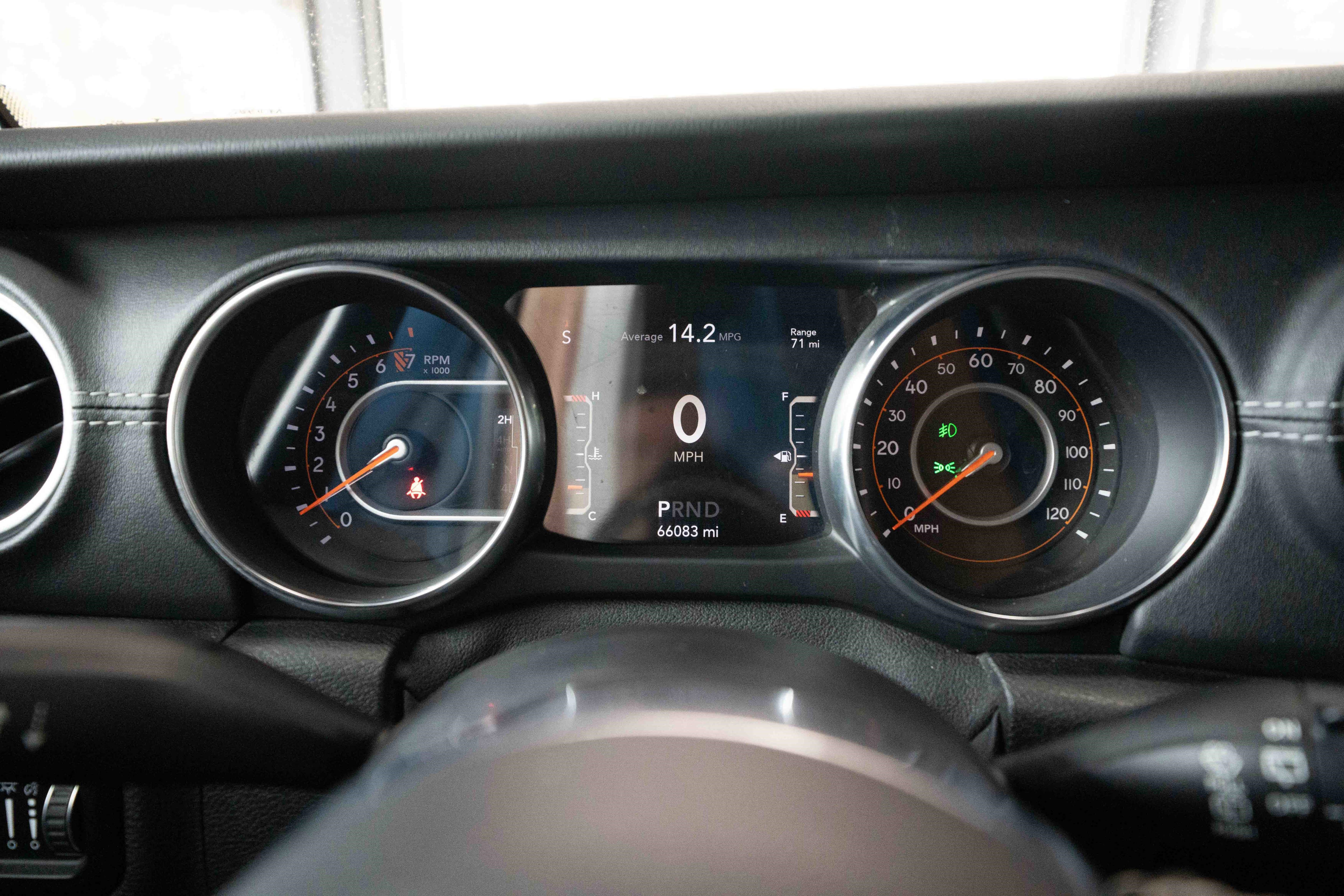 Used 2019 Jeep Wrangler Unlimited Sahara w/ Quick Order Package 24M Moab image 16