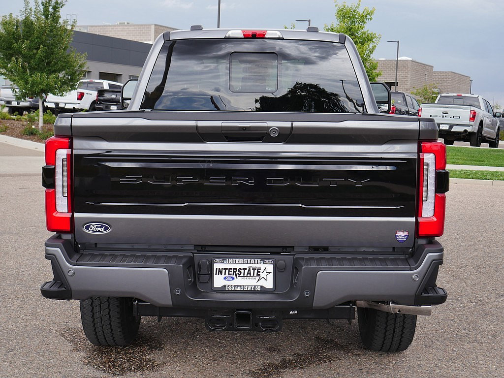 New 2027 Ford F350 Platinum AWD/4WD image 4