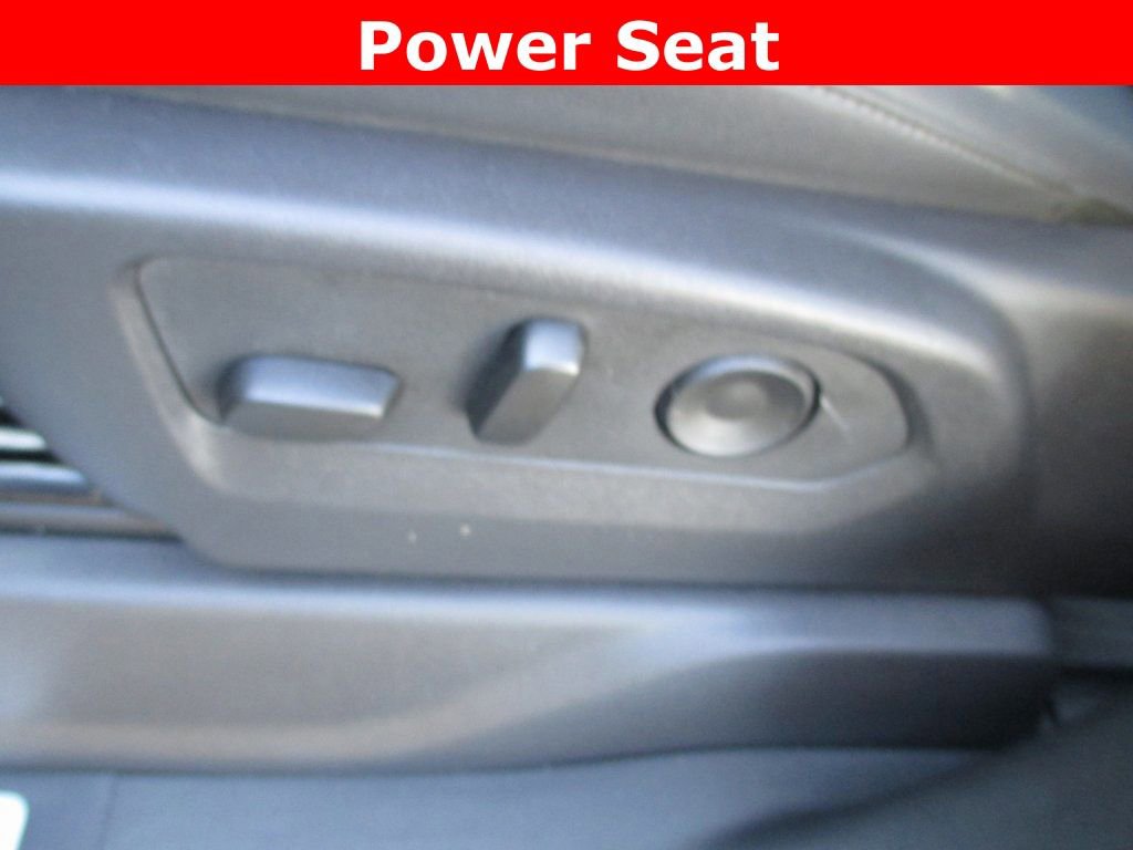 Used 2025 GMC Sierra 2500 SLT w/ SLT Premium Package image 27