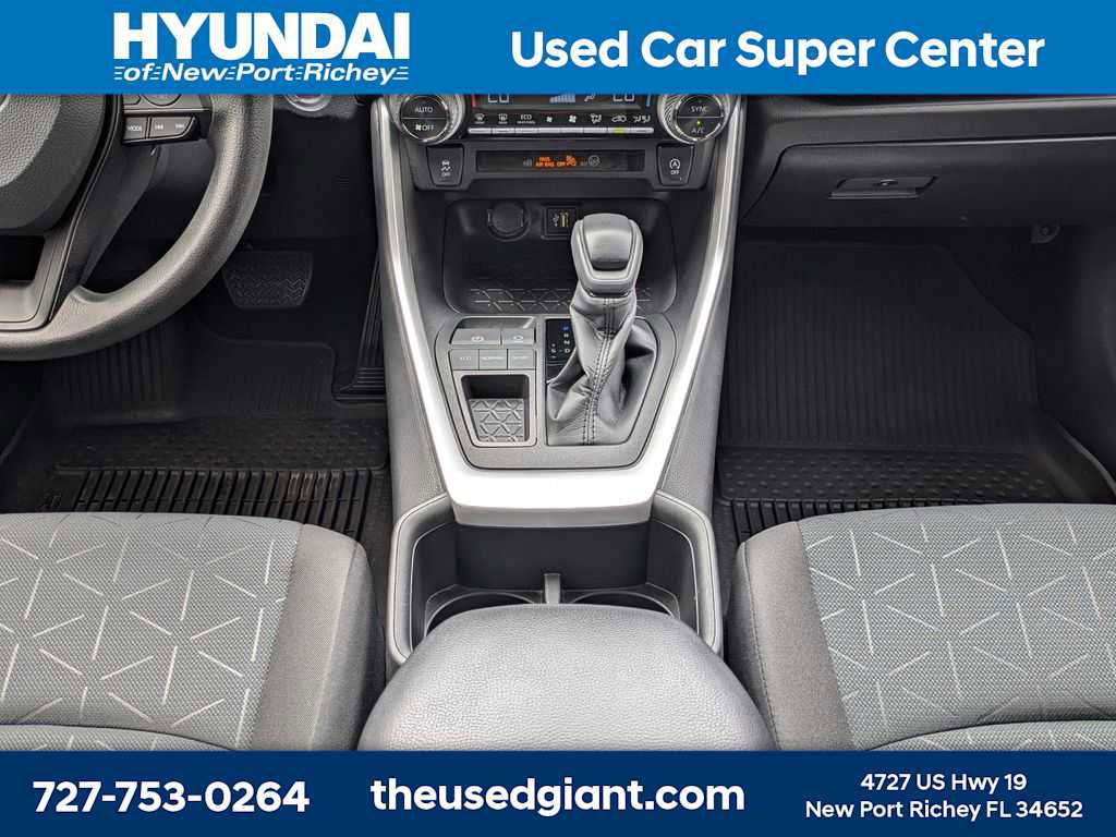 Used 2023 Toyota RAV4 XLE w/ Convenience Package image 24