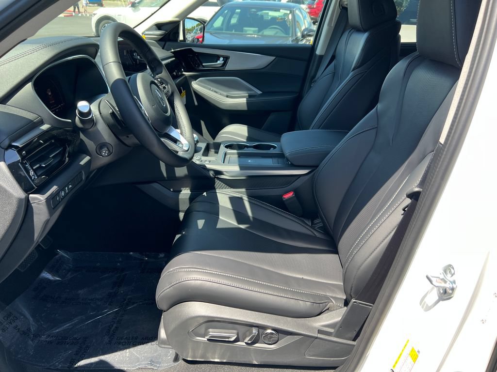 Used 2026 Acura MDX w/ Technology Package AWD/4WD image 13