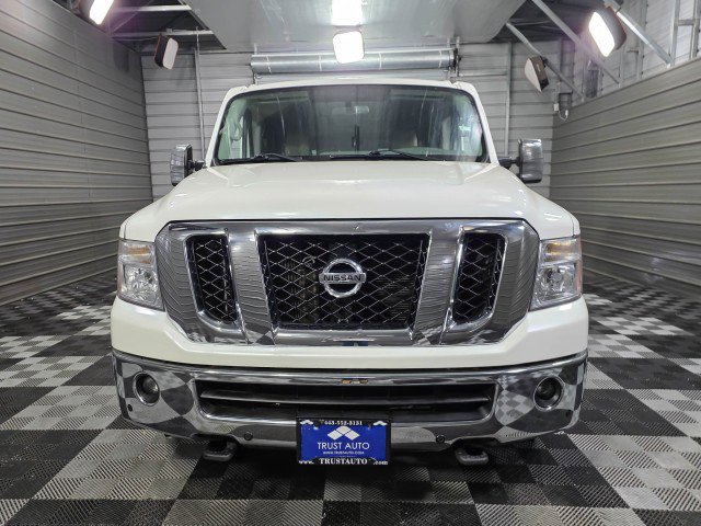 Used 2018 Nissan NV 3500 SL image 2