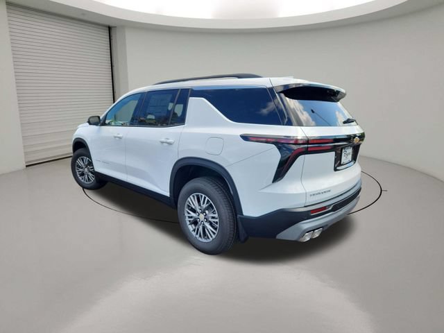 New 2027 Chevrolet Traverse LT w/ Driver Confidence Package FWD image 5